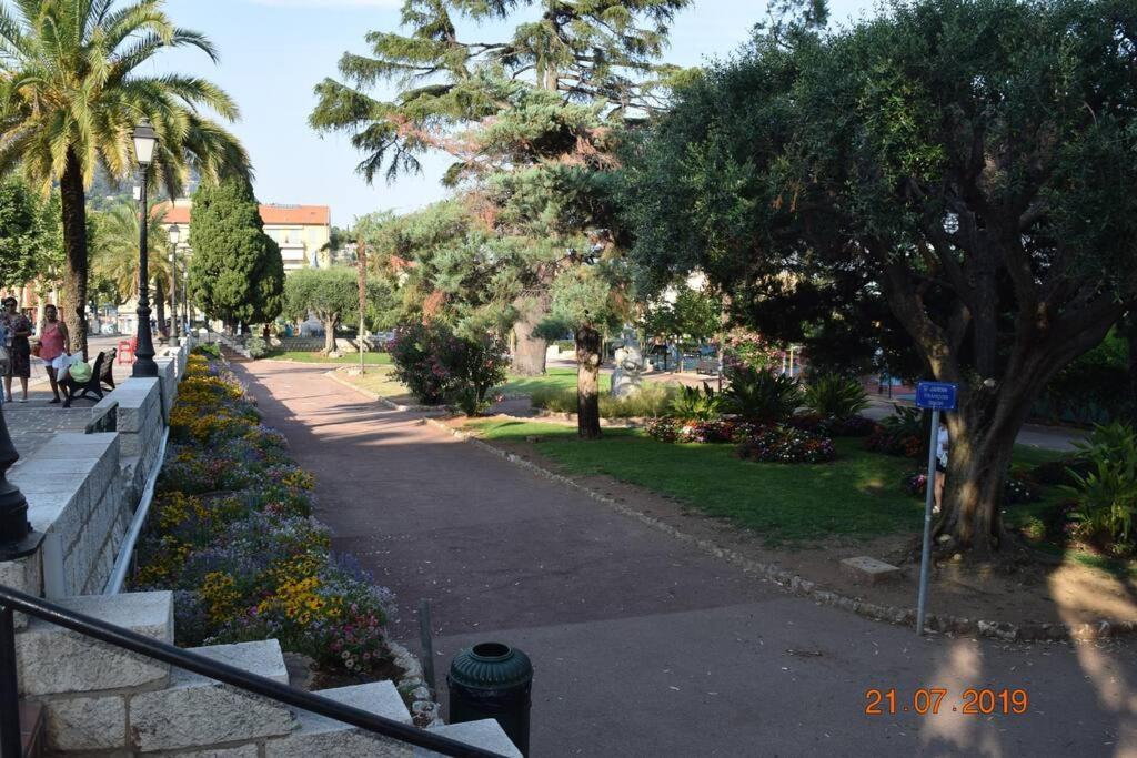 Iafrate-Oksoleil Apartment Villefranche-sur-Mer Exterior foto